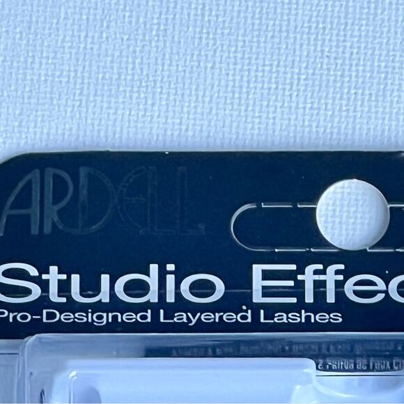 Ardell Professional Makeup  Studio Effects Beauty Demi Wispies Reusable Lashes - Picture 3 of 7